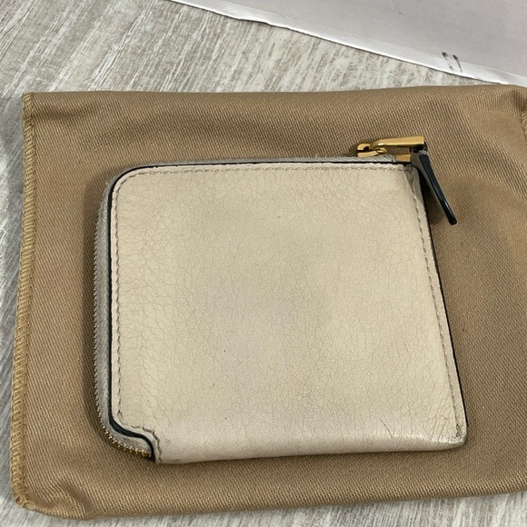 Authentic BURBERRY 2 leather compact wallets with cards, duster and certificate - Picture 6 of 14